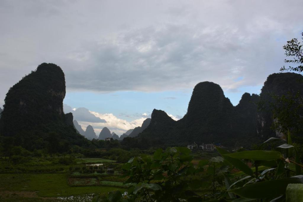 Climbers Inn Yangshuo Bagian luar foto