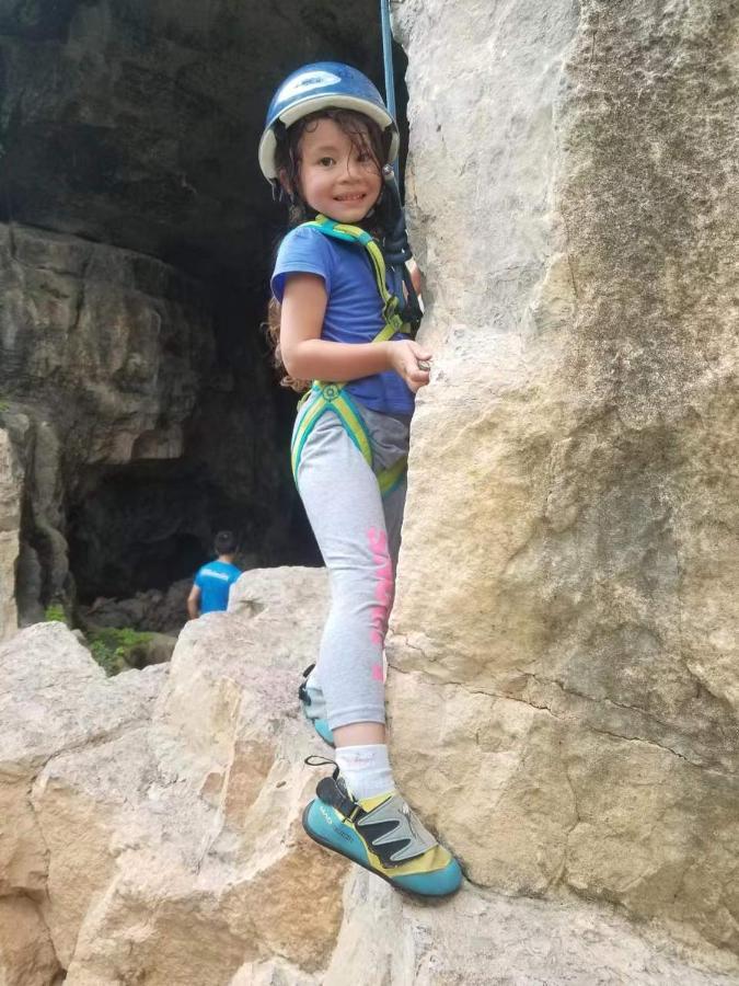 Climbers Inn Yangshuo Bagian luar foto